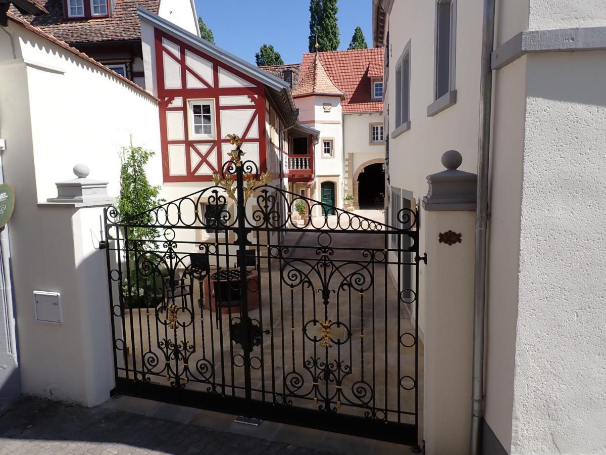 Karlbacher Domizil Ferienwohnungen 大卡尔巴赫 外观 照片